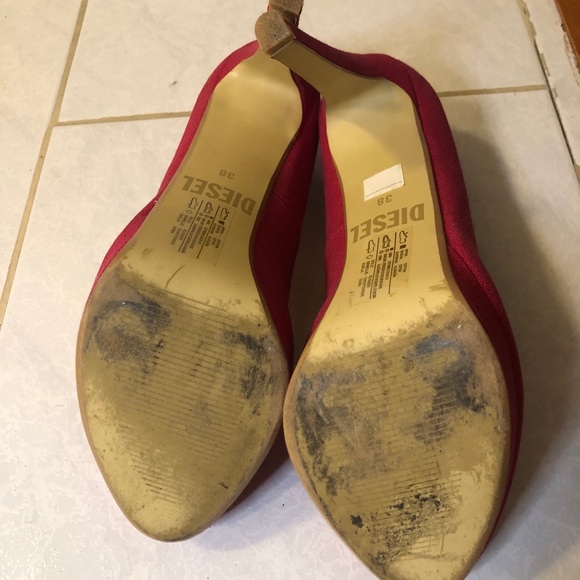 Hot pink pumps - Picture 4 of 7